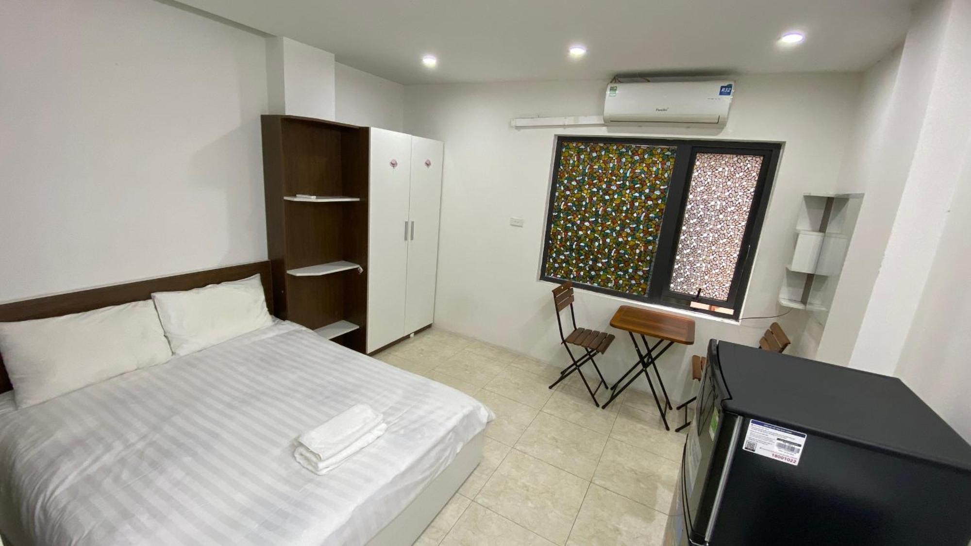 Era Apartment Ham Long Hanoi Bagian luar foto