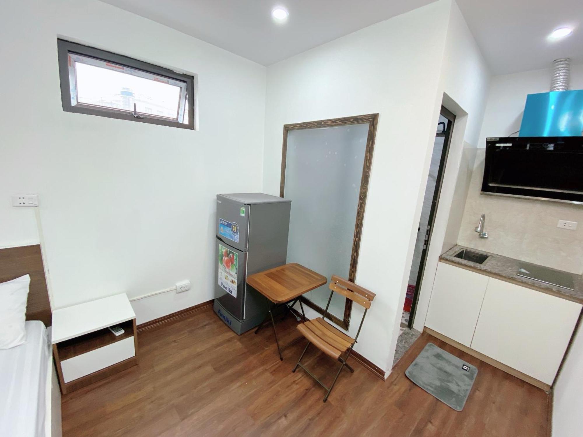 Era Apartment Ham Long Hanoi Bagian luar foto